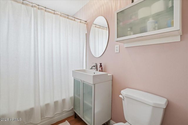 2134 W Mitchell Drive, Phoenix, AZ 85015