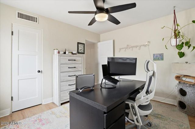 2134 W Mitchell Drive, Phoenix, AZ 85015