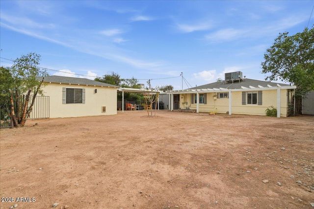 2134 W Mitchell Drive, Phoenix, AZ 85015