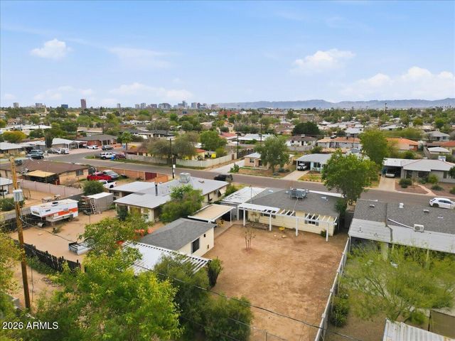 2134 W Mitchell Drive, Phoenix, AZ 85015