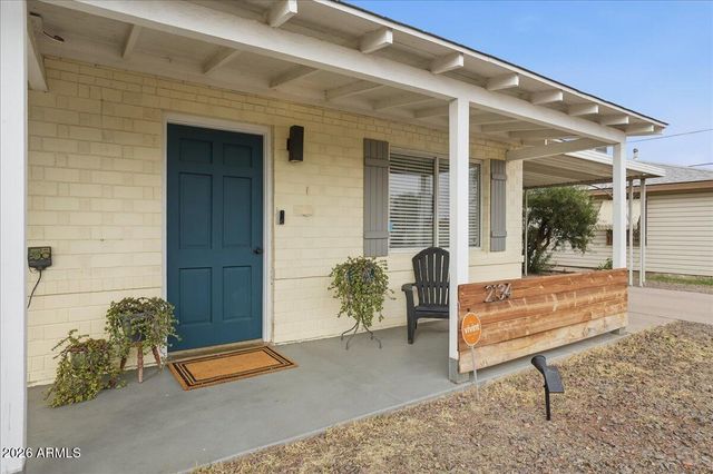 2134 W Mitchell Drive, Phoenix, AZ 85015