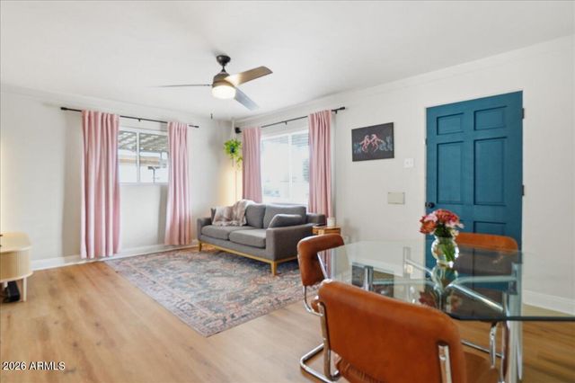 2134 W Mitchell Drive, Phoenix, AZ 85015