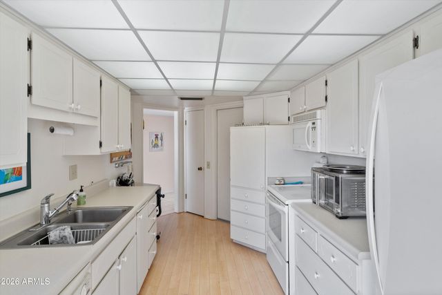 10501 W LOMA BLANCA Drive, Sun City, AZ 85351