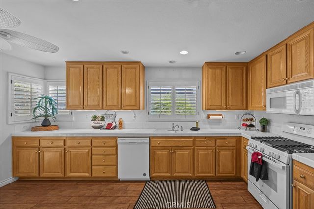 40311 Via Ambiente, Murrieta, CA 92562