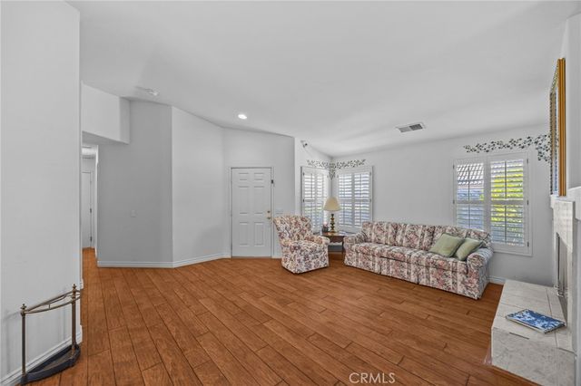 40311 Via Ambiente, Murrieta, CA 92562