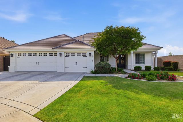 6113 Dartmoor Wood Avenue, Bakersfield, CA 93314
