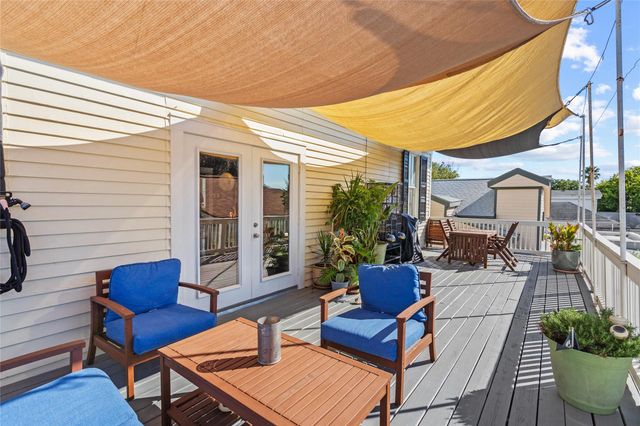 3625 Avenue O, Galveston, TX 77550