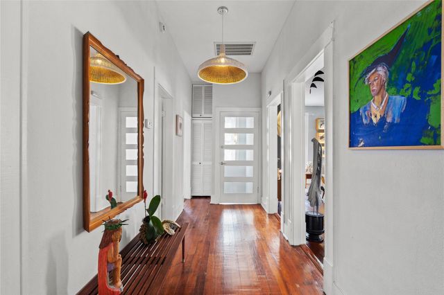 3625 Avenue O, Galveston, TX 77550