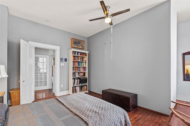 3625 Avenue O, Galveston, TX 77550