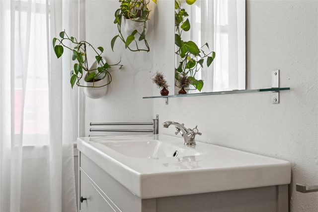 3625 Avenue O, Galveston, TX 77550