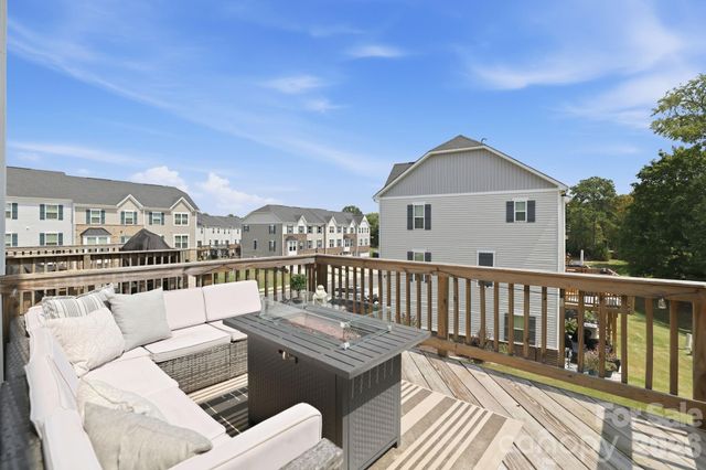 2595 Grantham Place Drive 111, Fort Mill, SC 29715
