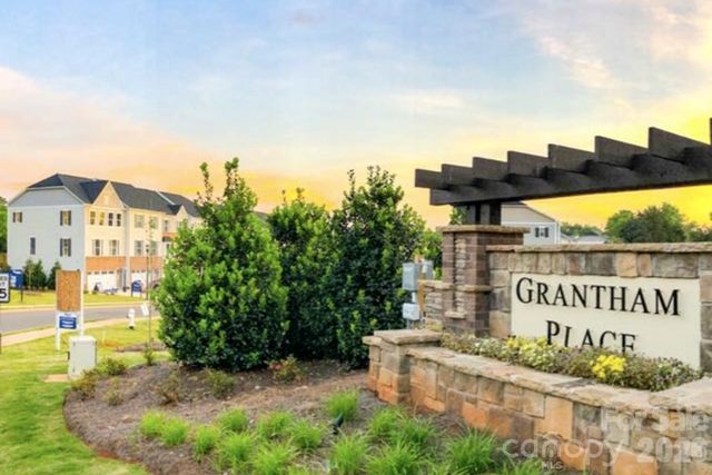 2595 Grantham Place Drive 111, Fort Mill, SC 29715