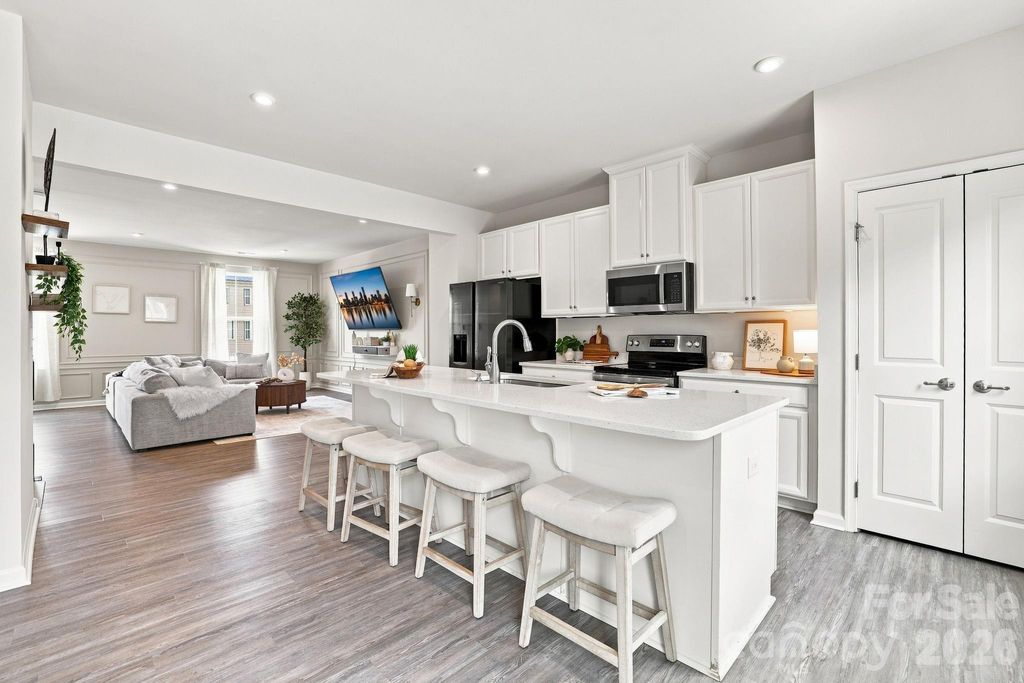 2595 Grantham Place Drive 111, Fort Mill, SC 29715