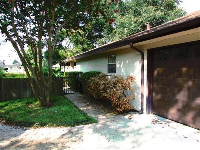 2212 S Belmont Drive, Richmond, TX 77469