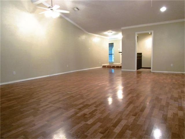 2212 S Belmont Drive, Richmond, TX 77469