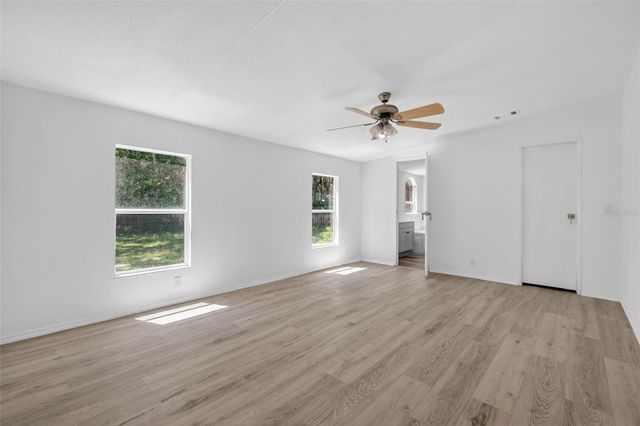 2630 COUNTY ROAD 426C, Lake Panasoffkee, FL 33538