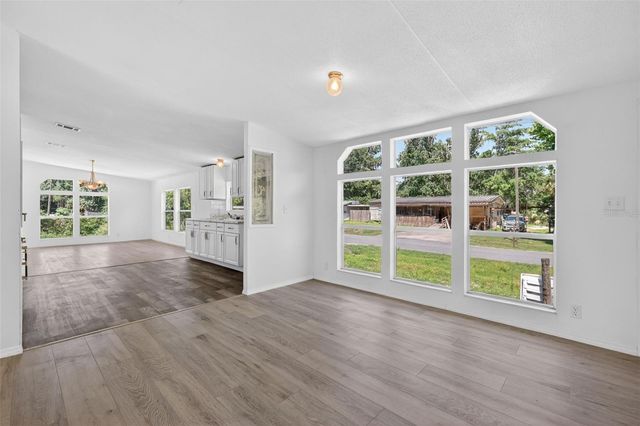 2630 COUNTY ROAD 426C, Lake Panasoffkee, FL 33538