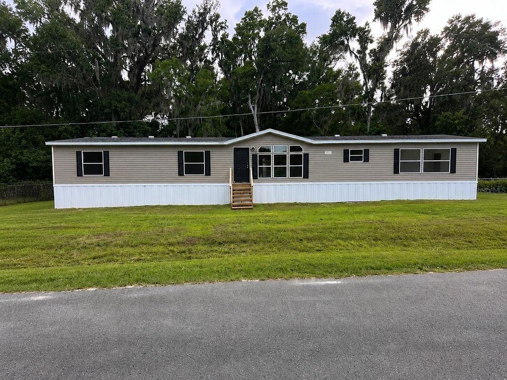 2630 COUNTY ROAD 426C, Lake Panasoffkee, FL 33538