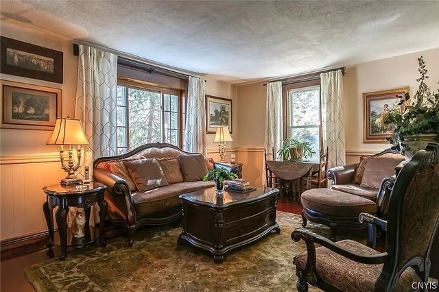 85 Center Street, Constantia, NY 13042