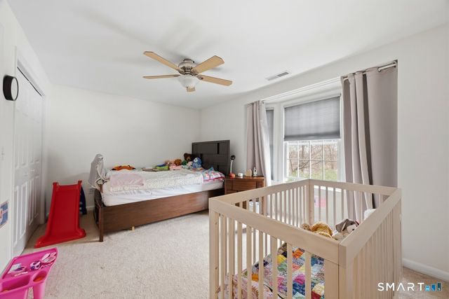 27 Parkwoods Drive 27, Norwich, CT 06360