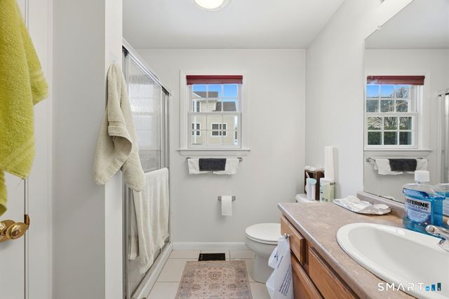 27 Parkwoods Drive 27, Norwich, CT 06360