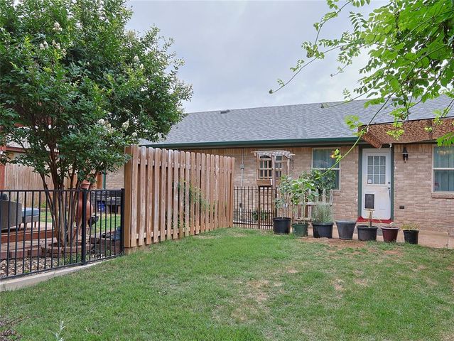 753 W Shepherd Drive, Mustang, OK 73064