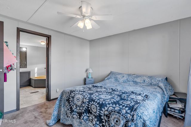 607 Northeast Spring Avenue, Wise, VA 24293