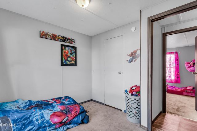 607 Northeast Spring Avenue, Wise, VA 24293