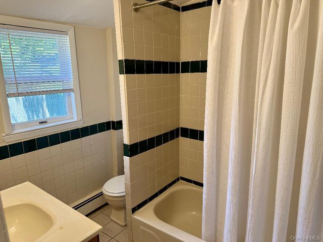 18 Kew, Sound Beach, NY 11789