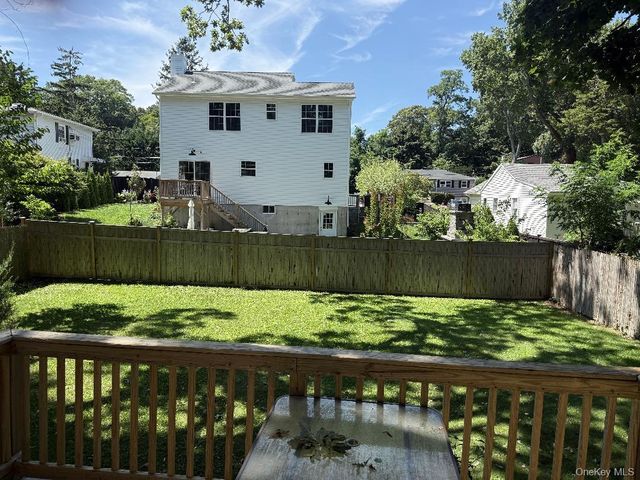 18 Kew, Sound Beach, NY 11789