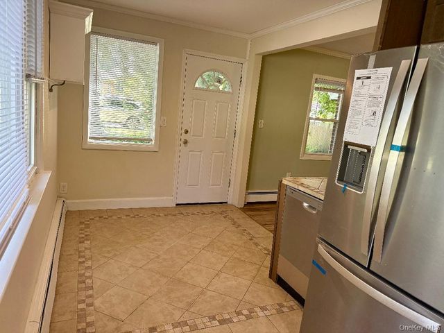 18 Kew, Sound Beach, NY 11789