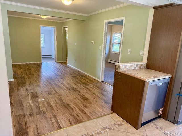 18 Kew, Sound Beach, NY 11789