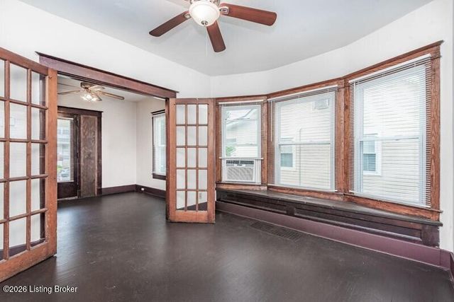 122 S 42nd St, Louisville, KY 40212