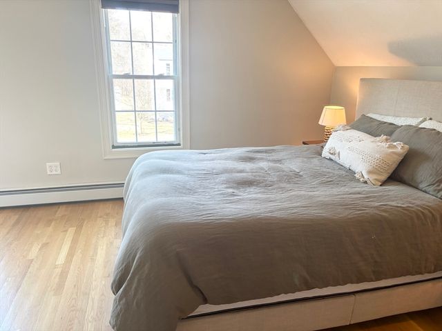 9 Ray Ave, Bellingham, MA 02019