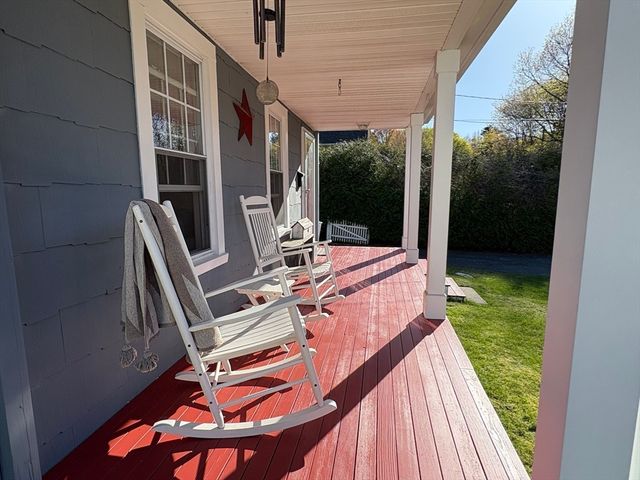 9 Ray Ave, Bellingham, MA 02019