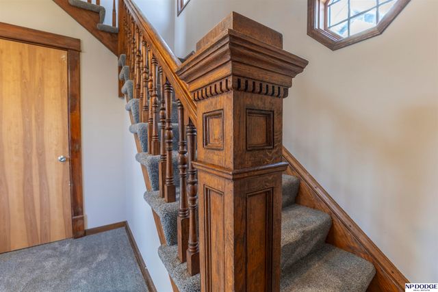 3224 S 32nd Avenue, Omaha, NE 68105