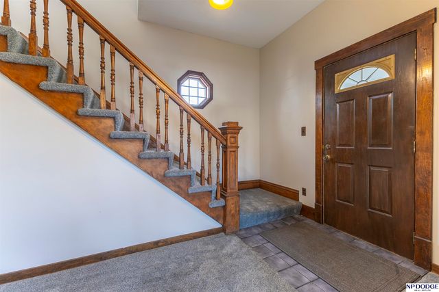 3224 S 32nd Avenue, Omaha, NE 68105