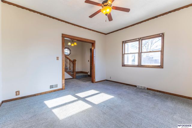 3224 S 32nd Avenue, Omaha, NE 68105