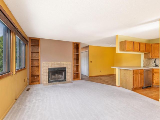 7555 Wedgewood Way N, Maple Grove, MN 55311