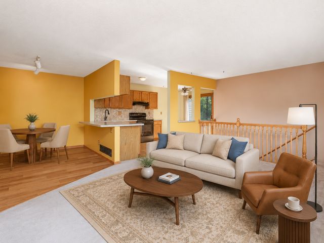 7555 Wedgewood Way N, Maple Grove, MN 55311