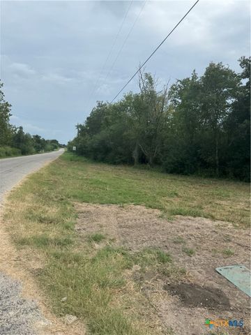 0 Love Rd, Victoria, TX 77904