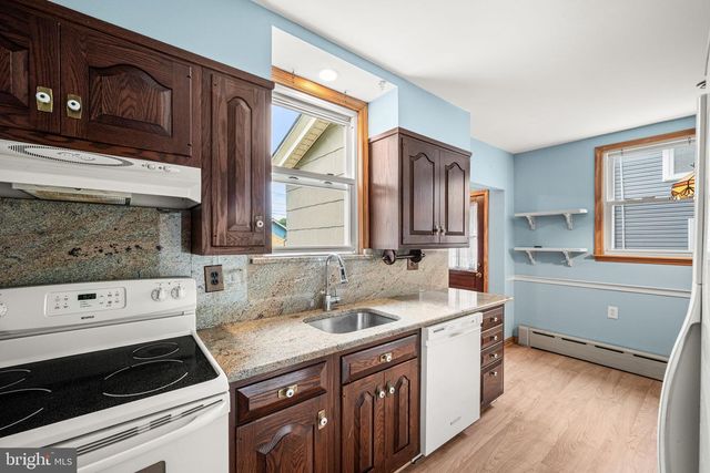 256 BALLYMORE RD, Springfield, PA 19064
