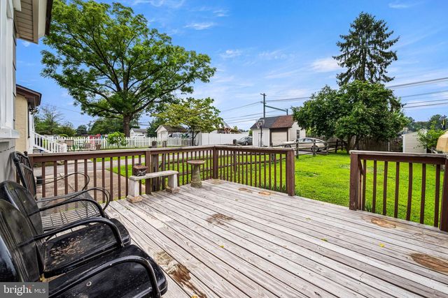 256 BALLYMORE RD, Springfield, PA 19064