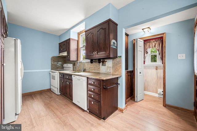 256 BALLYMORE RD, Springfield, PA 19064