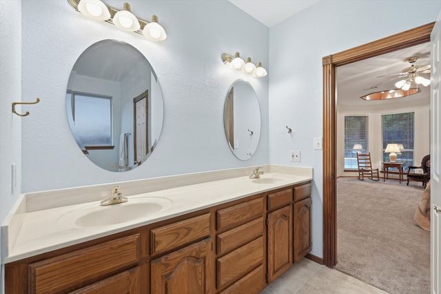 1424 Oakwood Court, Flower Mound, TX 75028