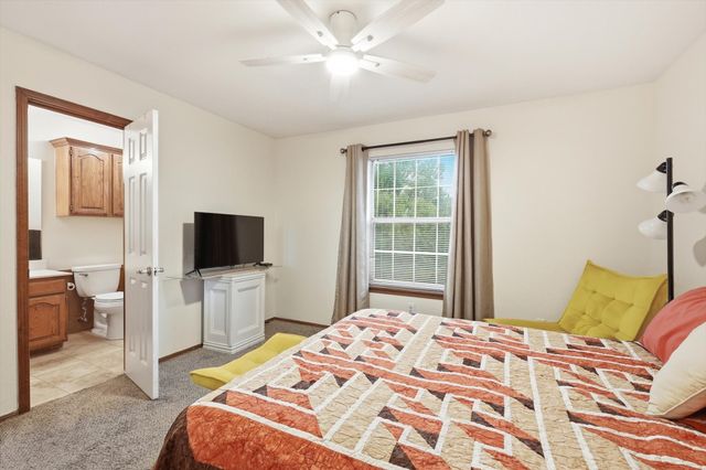 1424 Oakwood Court, Flower Mound, TX 75028