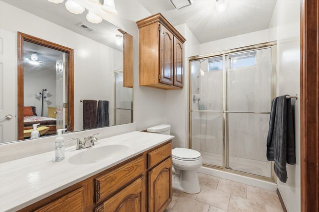 1424 Oakwood Court, Flower Mound, TX 75028