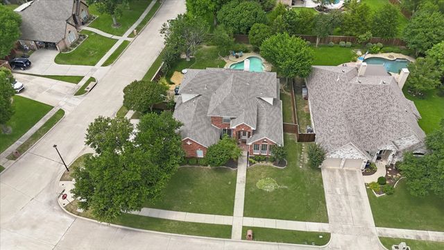 1424 Oakwood Court, Flower Mound, TX 75028