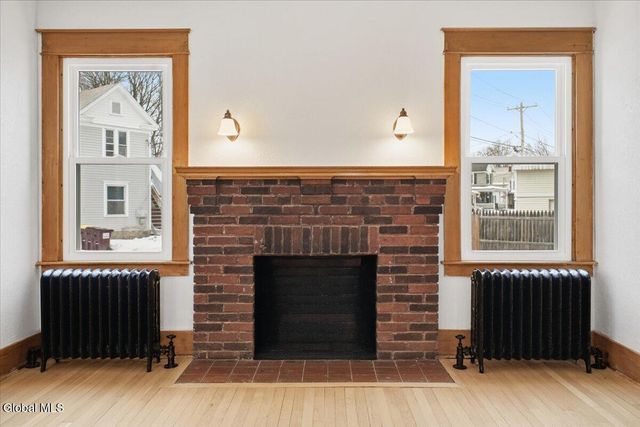 21 Crandall Street, Glens Falls, NY 12801