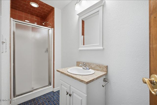 21 Crandall Street, Glens Falls, NY 12801